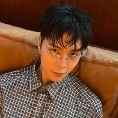 sugaringjohnny's profile picture. 