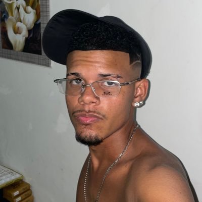 yanzinhodabahia's profile picture. @ecbahia