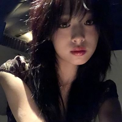 fawvela's profile picture. 