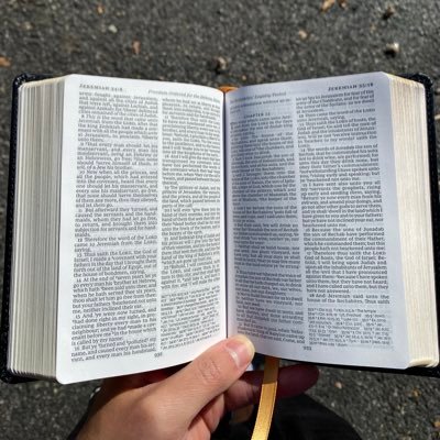 killerfrui's profile picture. Jesus died for your sins, was buried, and rose again 3 days later. Repent and believe the Gospel for salvation. Romans 10:9