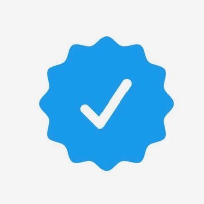 winifredluna61's profile picture. 