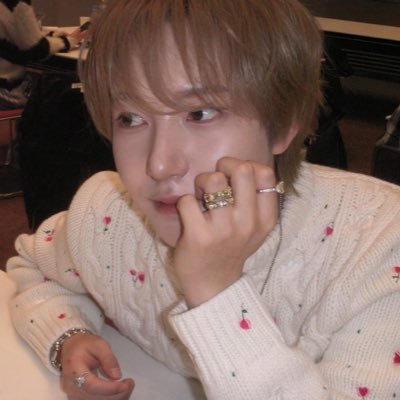 _jhx14feb's profile picture. แม่แท้ๆของนู๋เหริน