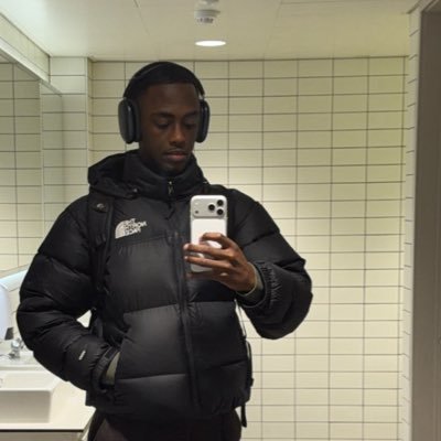 nottzak's profile picture. i don’t exist @chelseafc