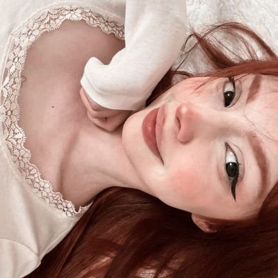 feelykavs's profile picture. 𝜗ৎㅤ ֶָ֢ㅤ── obsessed w katiefeely and paedynkai.
ㅤㅤ⤿ .✦ “ shannon, like the river, will you please be my friend? ” .ᐟ ☕