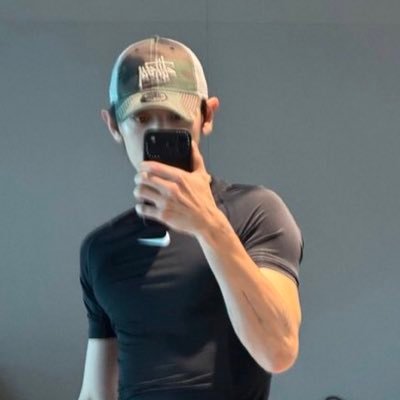 faexoloey's profile picture. اوت 9 & Engel Baekhyun