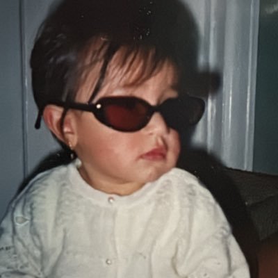 adrilu06's profile picture. 🦎 // Medicina veterinaria // Blade or die ☠️ Instagram: Asukita_13