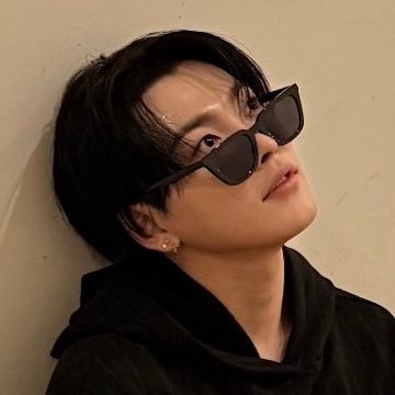 no1likekimhj's profile picture. #홍중 #성화 ‧͙⁺˚*･༓☾