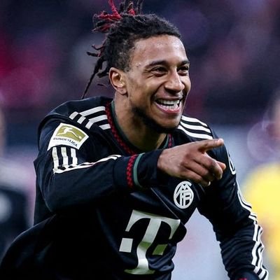 TakedaNamikaze's profile picture. ⛩ ¿Gintama? Besto shonen | 🌌🔫 Star Wars  | ⚔ Bleach | 🤍 Real Madrid  | 🦾 Bayern Munich  | 📜 One Piece | 🔥 Botafogo