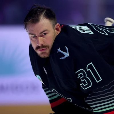 passthekrak's profile picture. Co-host of @BTWSEA, where we talk about #SeaKraken and #PWHLSeattle Views are my own!