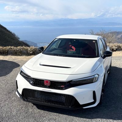 simo_nihonkabu's profile picture. 50代半ば氷河期世代兼業投資家 日本株 座右の銘はr＞g ロングオンリーフルポジ教徒 CMA会員  INTJ 漢の120回払いで 買ったシビックどまり　かっこだけで飛ばしません