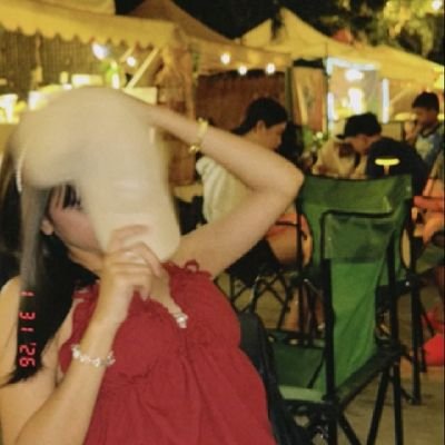 elorachin_vd's profile picture. 