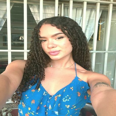 ivalencorbin9's profile picture. 