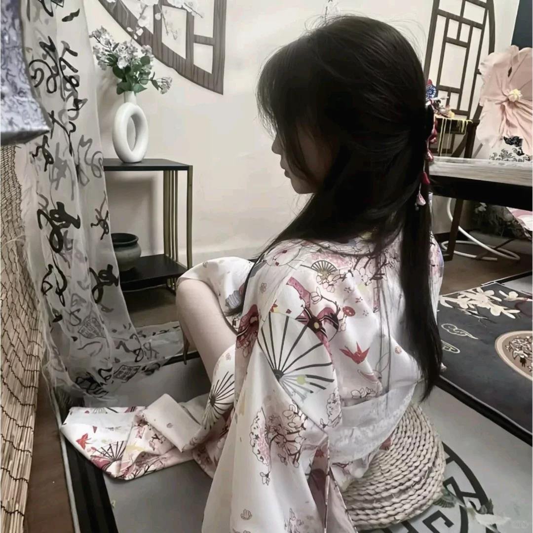 kontahinak46088's profile picture. 平成元年生まれ、36歳。 まだ独身。だれか貰ってくれる?
私に優しくしてくれる人が好きです😊💕 🌱 💐