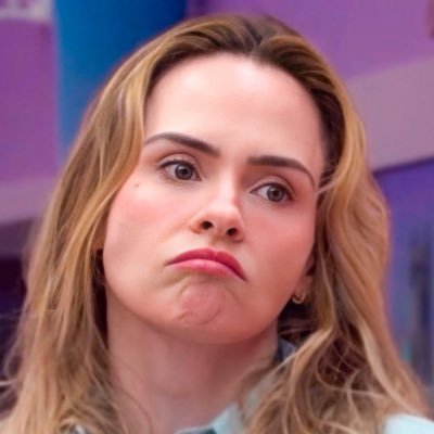 onwlymoon's profile picture. 🥂🎨🐉