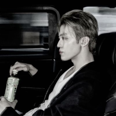 yed_a1's profile picture. ความพยายามอยู่ที่ไหน แล้วไปทำห่าอะไรอยู่ที่นั่น