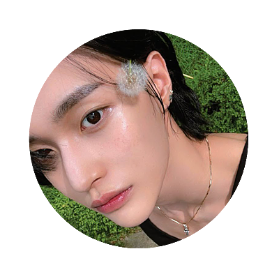 siriuvs's profile picture. I grew out of fairy tales, not out of love.