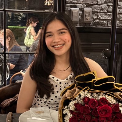 shrylr8's profile picture. 