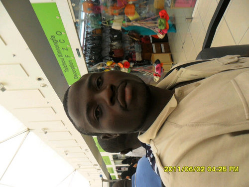 shola_armyboy5's profile picture. 