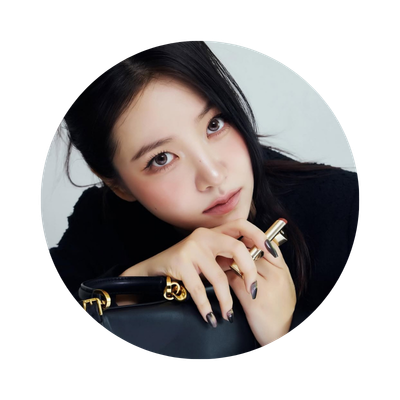 vawnilaz's profile picture. #⃟𝐏𝐚𝐫𝐨𝐝𝐢𝐚 / 1999. Sweet like a cherry on top of cupcake, exhibits a delicate presence of a precious cake fairy, 𝗬𝗲𝗿𝗶!