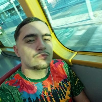 Lapis_Habbo's profile picture. Gresiliense 💚🤍