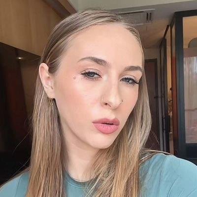 Sophia1858387's profile picture. Calm vibes | open inbox