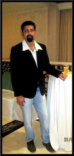 shivaiyer81's profile picture. 