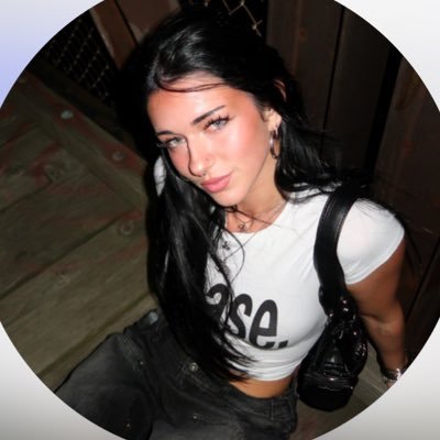 LaVeraNica's profile picture. NON sono quella del fabbricante di lacrime