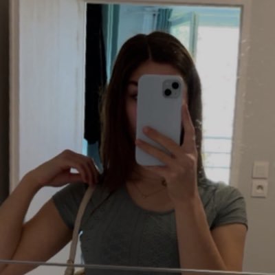 LauRaiBaa's profile picture. 