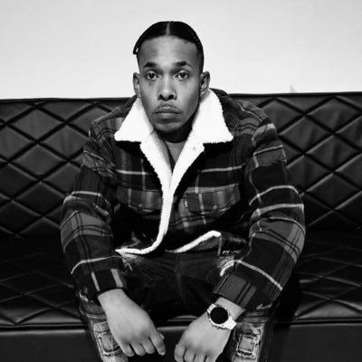 PoetikGenius's profile picture. #BagsAndBodies Szn I & II 📺 #662 #410 #303📍