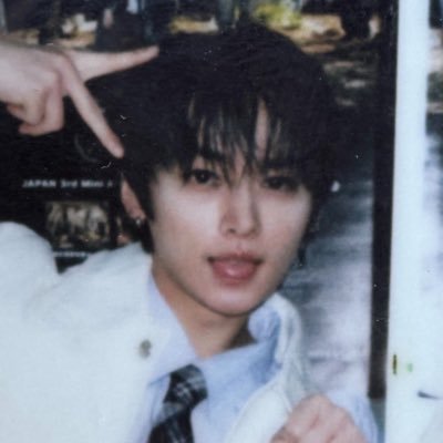 neultism's profile picture. i love lee know