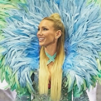RoyalToTheEnd's profile picture. parody of @MsCharlotteWWE