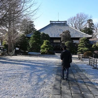 参政党運営党員🟠
財政破綻論をはじめとして、経済に関する間違った認識が正されて日本が豊かになる事を願ってます。反緊縮・反自己責任論・反グローバリズム・日本人ファースト・供給力強化・少子化対策・防災強化。世界史が結構好きです、あと鉄道も割と好き。