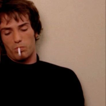 Sondamental's profile picture. Nunca olvidaré como la depresión y la soledad me hicieron sentir bien y mal al mismo tiempo...