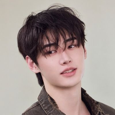 Sunmoonnyy's profile picture. 8 𝑝𝑒𝑜𝑝𝑙𝑒 𝑜𝑛 𝑡ℎ𝑖𝑠 𝑎𝑐𝑐𝑜𝑢𝑛𝑡: 𝑀𝑒 & 𝐸𝑁𝐻𝑌𝑃𝐸𝑁 𖹭𖹭𖹭   ㅤ
ㅤㅤㅤㅤㅤㅤ𝐽𝑢𝑠𝑡 𝑎 𝑝𝑜𝑙𝑎𝑟𝑜𝑖𝑑 𝑙𝑜𝑣𝑒 𝑤𝑖𝑡ℎ⭑성훈๋࣭ ⭑ ⛸️