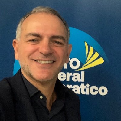 Segretario PartitoLiberaldemocratico Roma - Cons. Municipale Roma XI. Roma sarà di nuovo Roma, se crederà nuovamente in se stessa e nelle sue potenzialità.