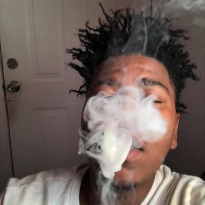 slong423's profile picture. love peace and happiness🌅Kingdigling here 423🇺🇸#straight