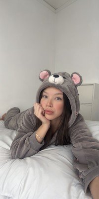 6m0uw63fq1176's profile picture. peace princess interrupted by anxiety gremlins