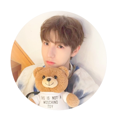 jameskinderland's profile picture. business account