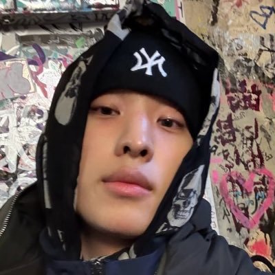_luvjh's profile picture. — yoongichosojitak luver ♱ 🦇