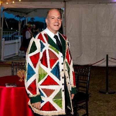 JayHandelman's profile picture. Co-Editor and Co-Founder of https://t.co/t2RX7T0YY2. Previously theater critic and arts editor for Sarasota Herald-Tribune. Past chair American Theatre Critics Assoc.