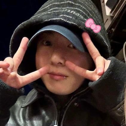 taelody_'s profile picture. in her call it what u want era w @borayonce