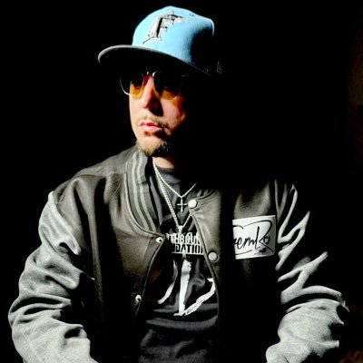 CremRo's profile picture. 