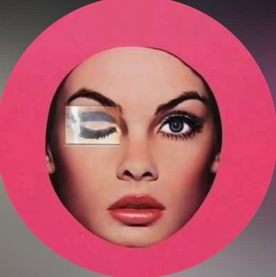 Historyxpics's profile picture. Dedicated to the wonderful fashion/makeup/people/culture of the 20th century.