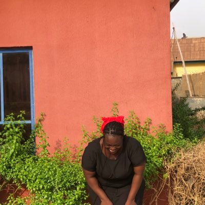 Bra_un_skeen's profile picture. Eksu Alumna,Obi-dient. Child of Ekiti. CELESTIAL🌈 Sewist, #Braun’s perfumery. Ilorin KWS NG. YNWA ❤️