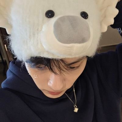 ningirlism's profile picture. saw  #투모로우바이투게더 ♡ !