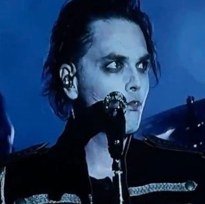 dilfkeyway's profile picture. im really annoying about mikey way