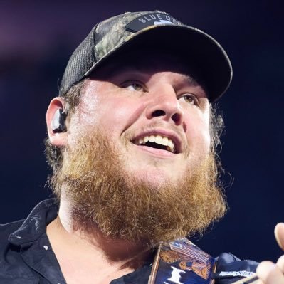 lukecombss67's profile picture. private account to connect with fans ❤️