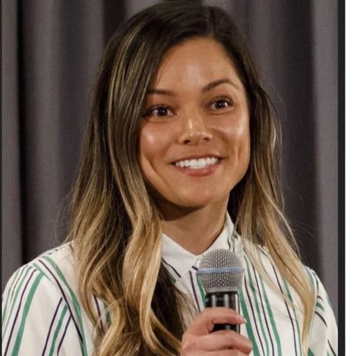 JenniBalajadia's profile picture. 