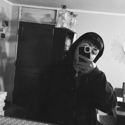 Vicentee_0's profile picture. desde el fifa 14 q juego modo carrera a si q me creo dt