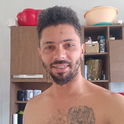 Eduardo7454386's profile picture. 